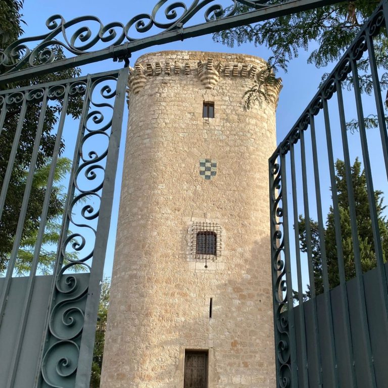 Torre de Pinto Torre de Pinto